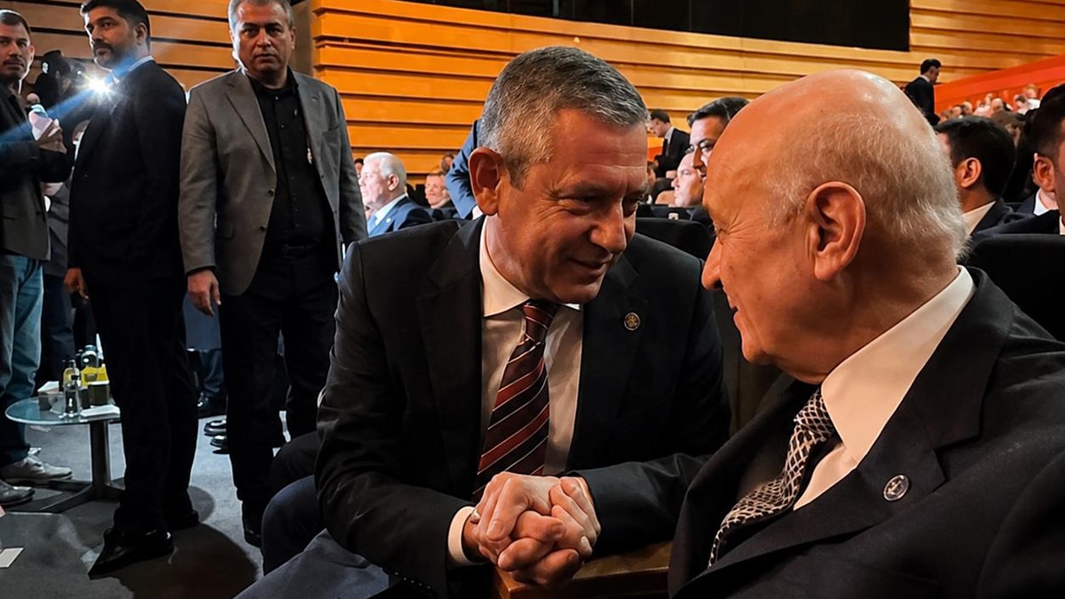 Özel’in aradığı parayı Bahçeli buldu