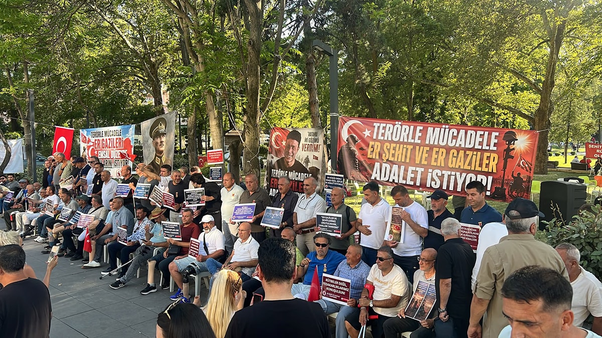 Bari bir teselli verin