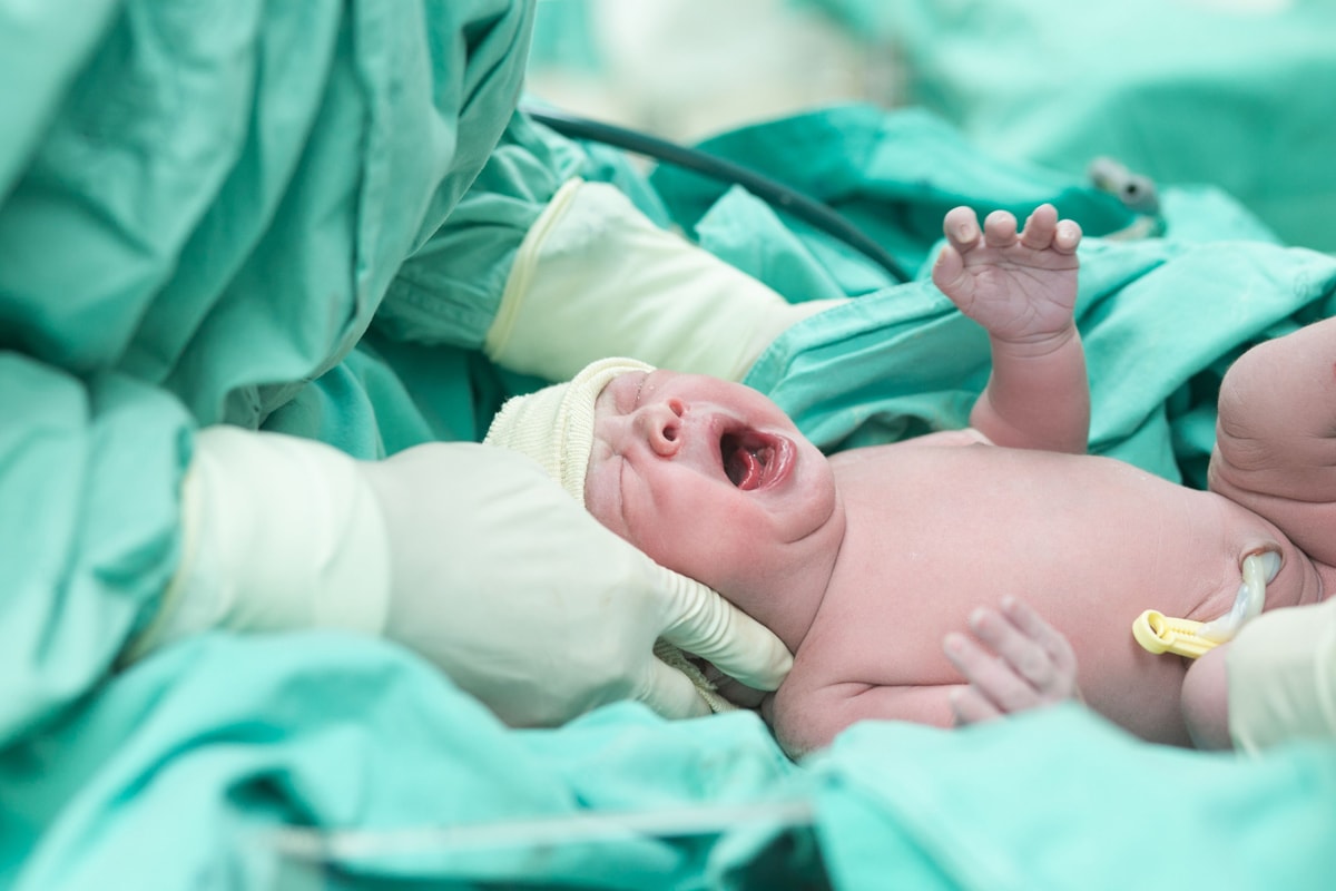 Öldü denilen bebek morgda 4 saat geçirdi! Sonrası da çok korkunç