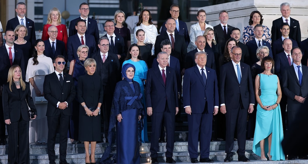 Saray ziyafeti! Masada bir kuş sütü eksikti