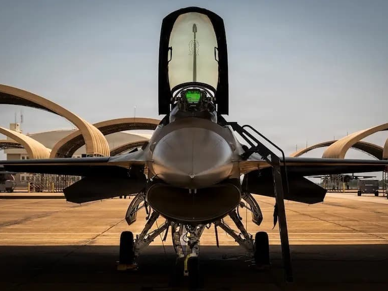 Hepsinden farklı F-16 testi başarıyla geçti