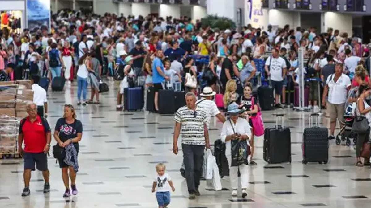 Turist getirene otel indirimi vermeye başladılar