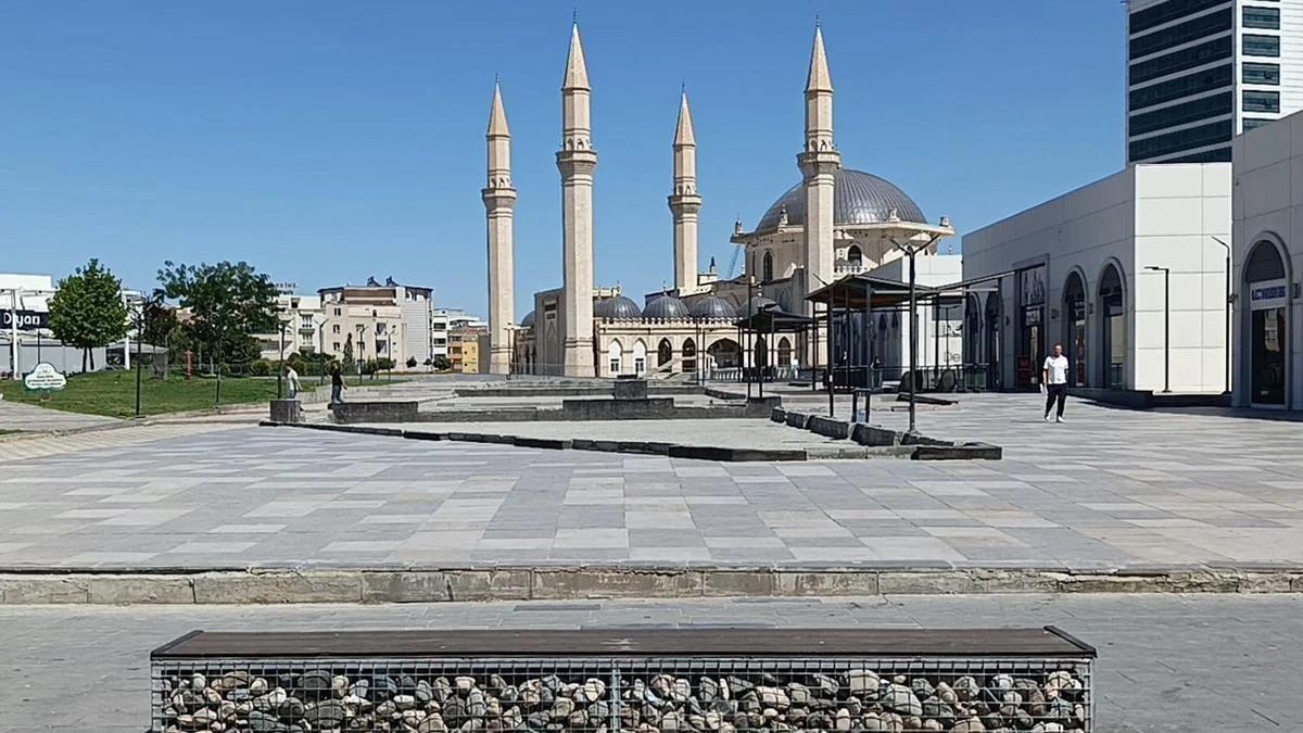 O ilimizde sıcaklık 50 dereceye yaklaştı: En son yıllar önce görülmüştü
