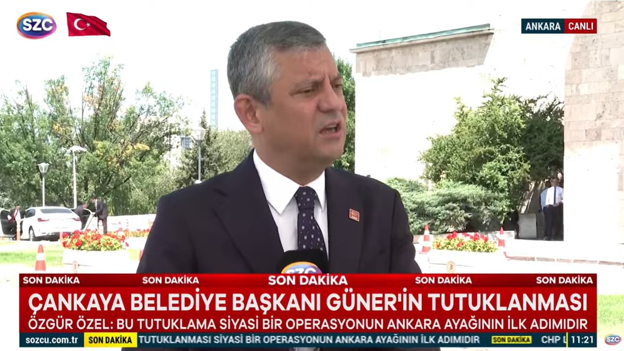 Özel yeni parti için ilk kez tarih verdi!