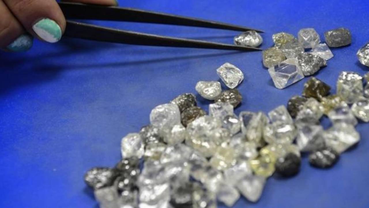 Ülke elmas üretiminde zirveye yapıştı: Rakipleri yanından geçemiyor