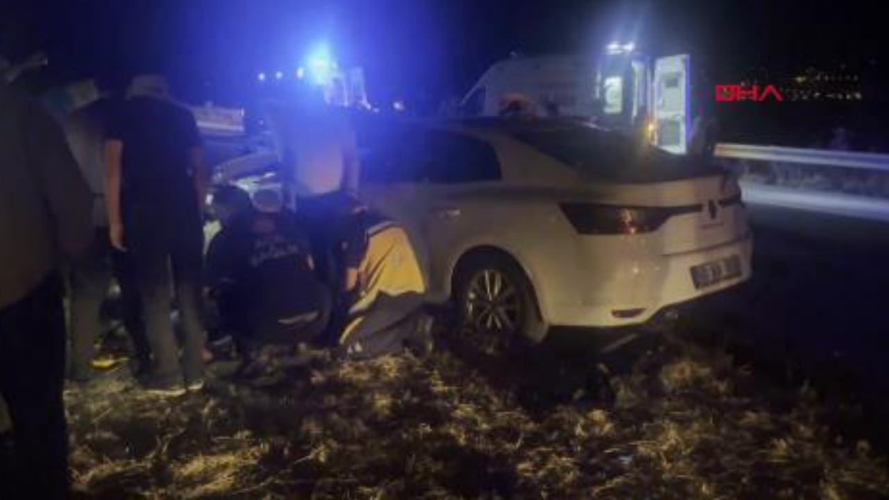 Tokat'ta iki otomobil çarpıştı; 1'i ağır 9 yaralı