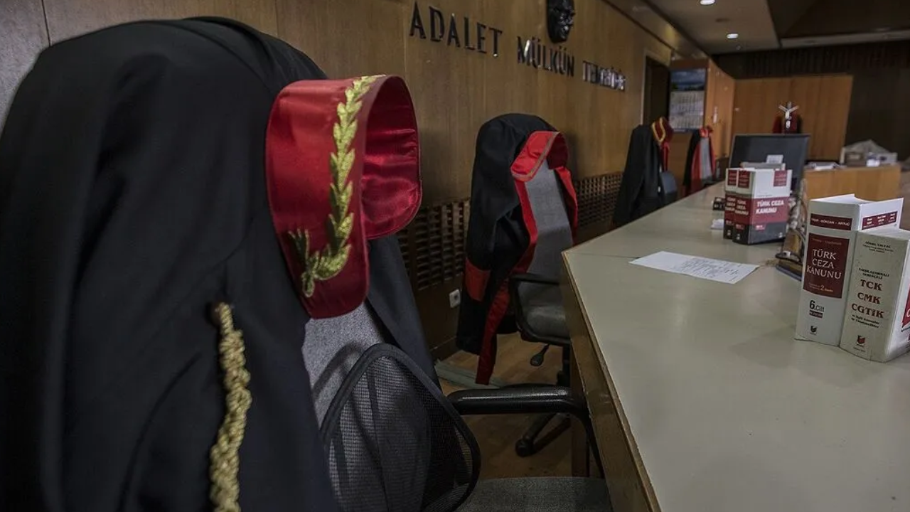 Beraat kararı için 25 milyonluk rüşvet iddiası: Üst düzey yargı mensubu  hakkında suç duyurusu