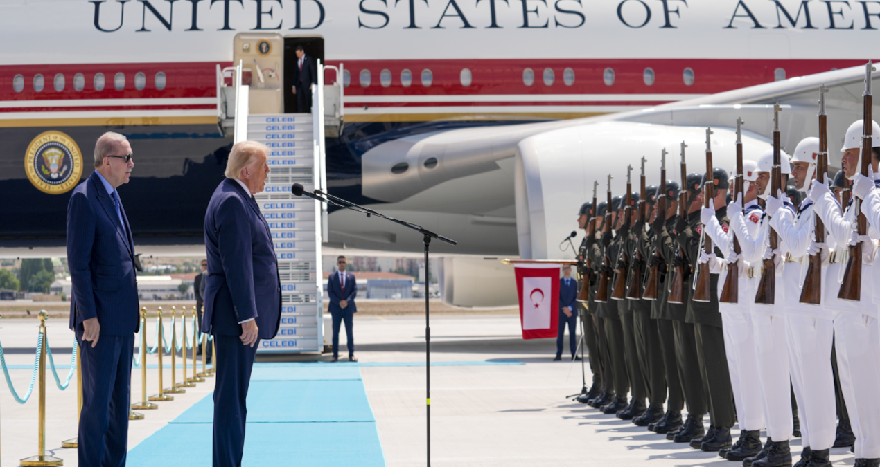 Trump, Askerlere Türkçe Selam Verdi: Milli Birlik Mesajı