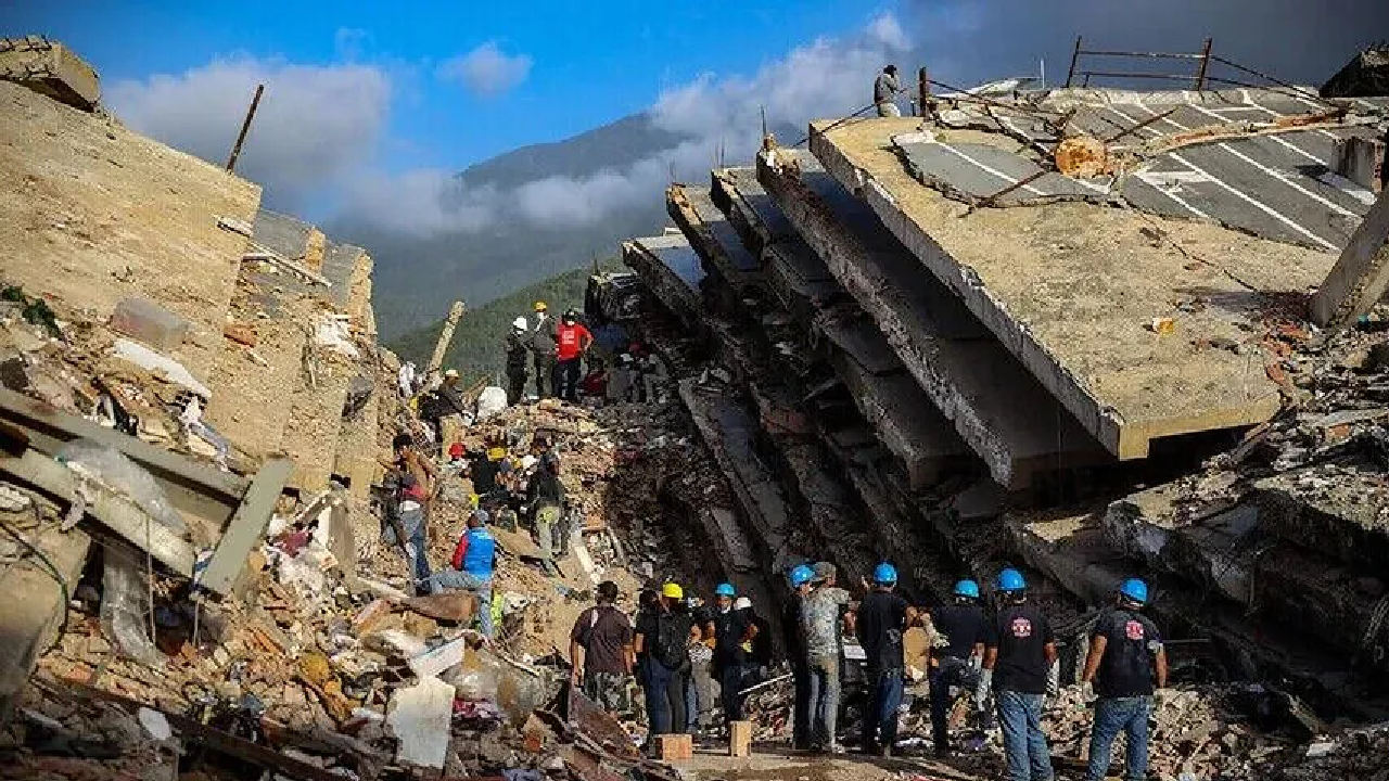 Yıkımın boyutu büyüyor: Venezuela'daki depremlerde ölü sayısı 4 bin 333'e yükseldi