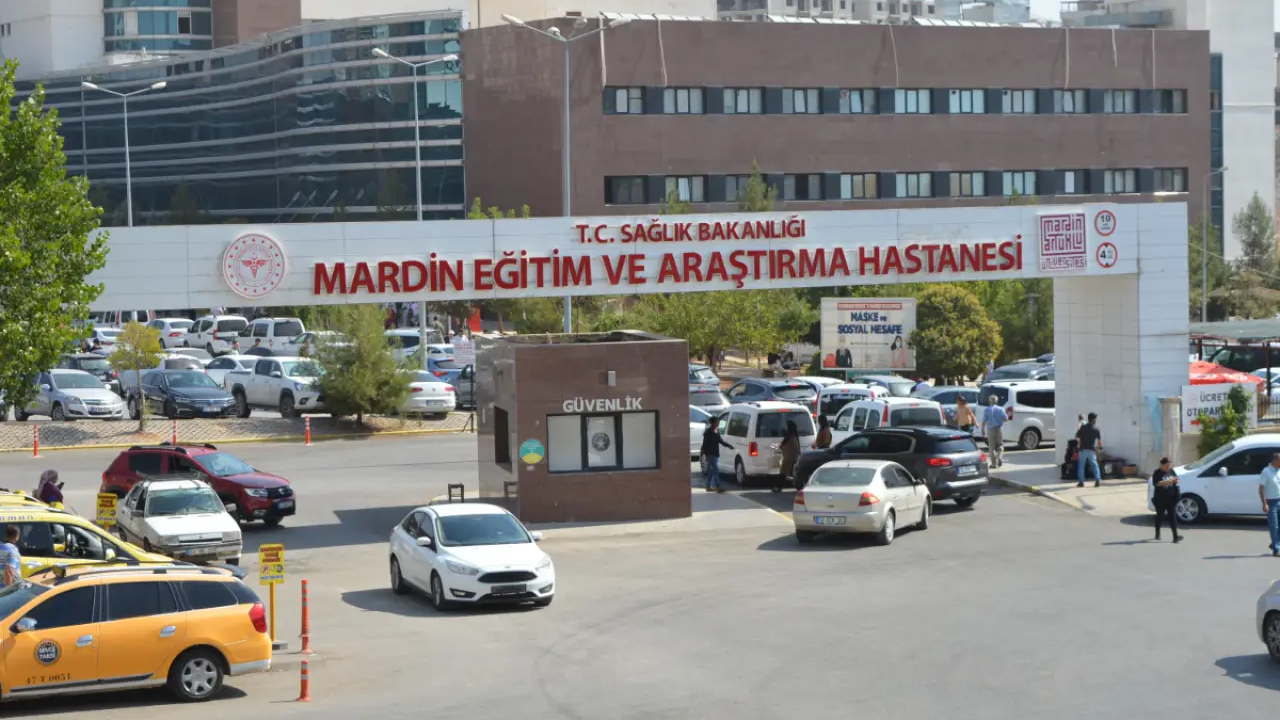Yorgun mermi dehşeti! 12 yaşındaki kız çocuğu damda uyurken vuruldu