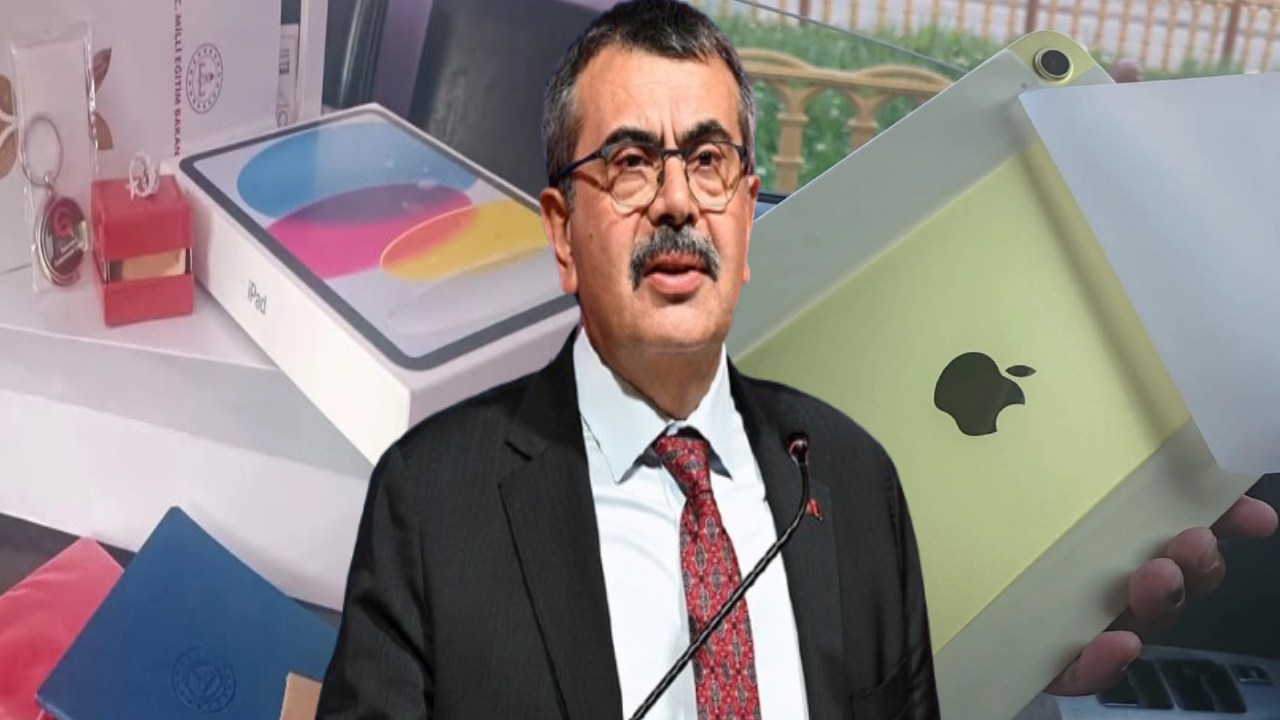 Bakan Tekin'den gazetecilere tartışma yaratan hediye