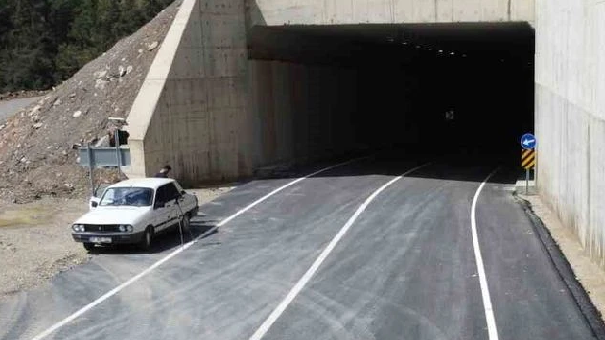 'Ölüm yolu' deniyordu: 5 saatlik yol 2 saate iniyor
