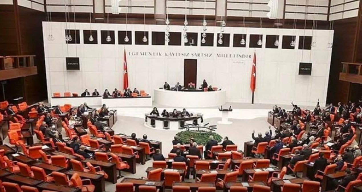 DEM Parti'li isimden 'Çerçeve yasa' açıklaması