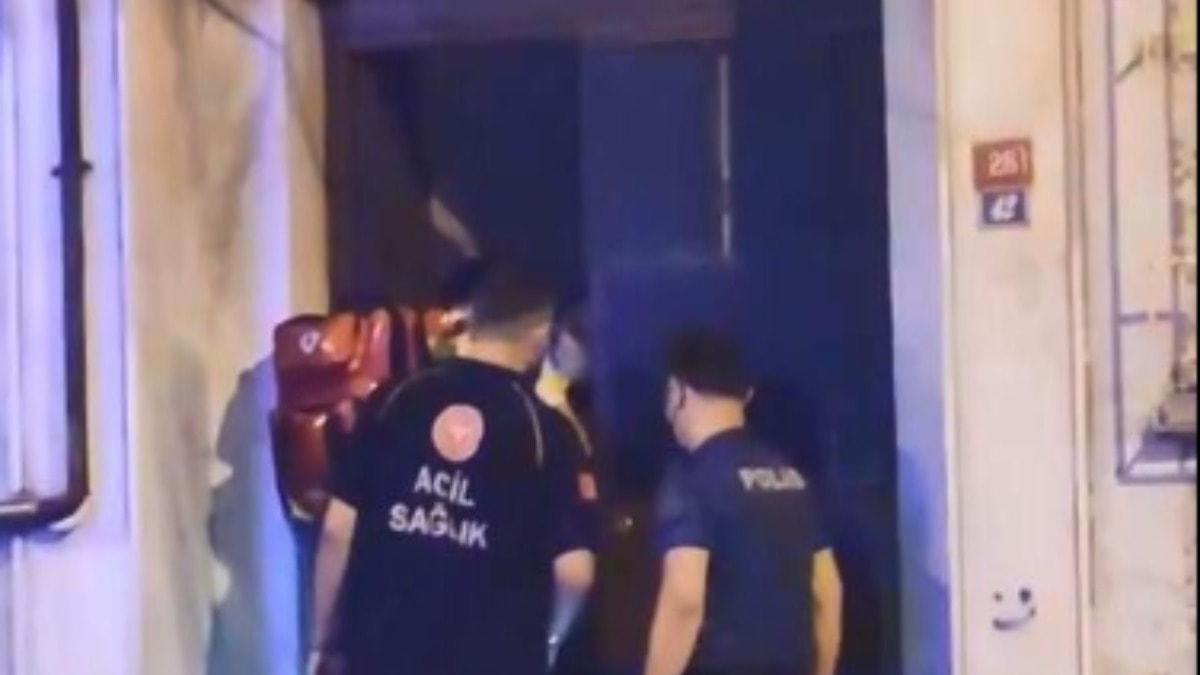 Beyoğlu'nda sır dolu ölüm! Komşular polisi arayınca ortaya çıktı