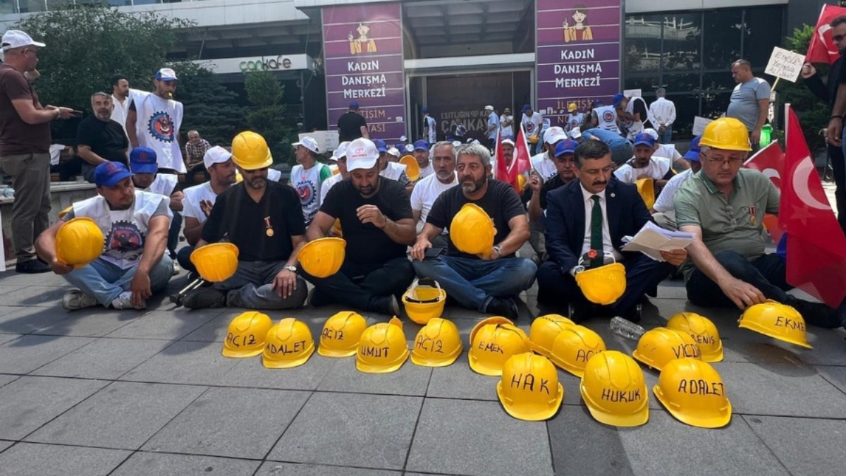 Kapının önünde Audi içeride 3 kuruş zam