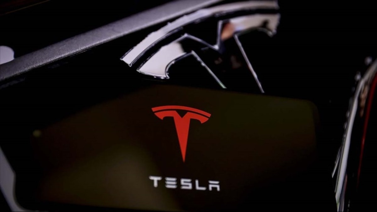 Tesla'nın projesi çöktü: Siparişler durduruldu