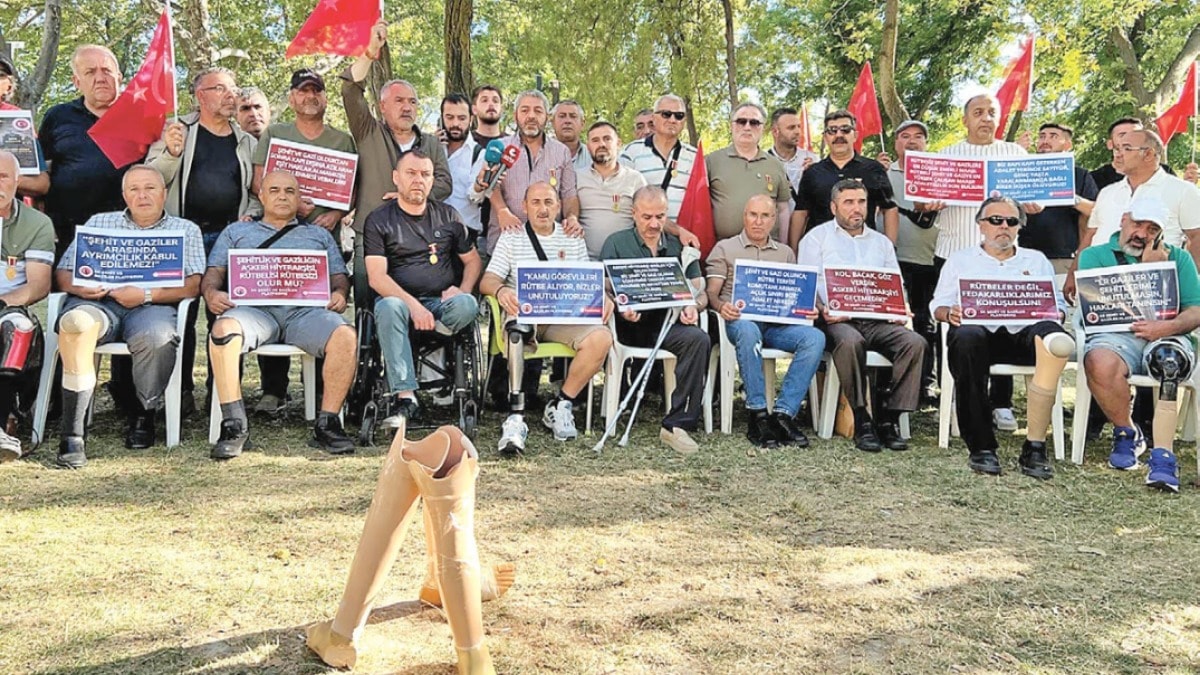19 gündür eylem yapan er gaziler hak kaybını anlattı