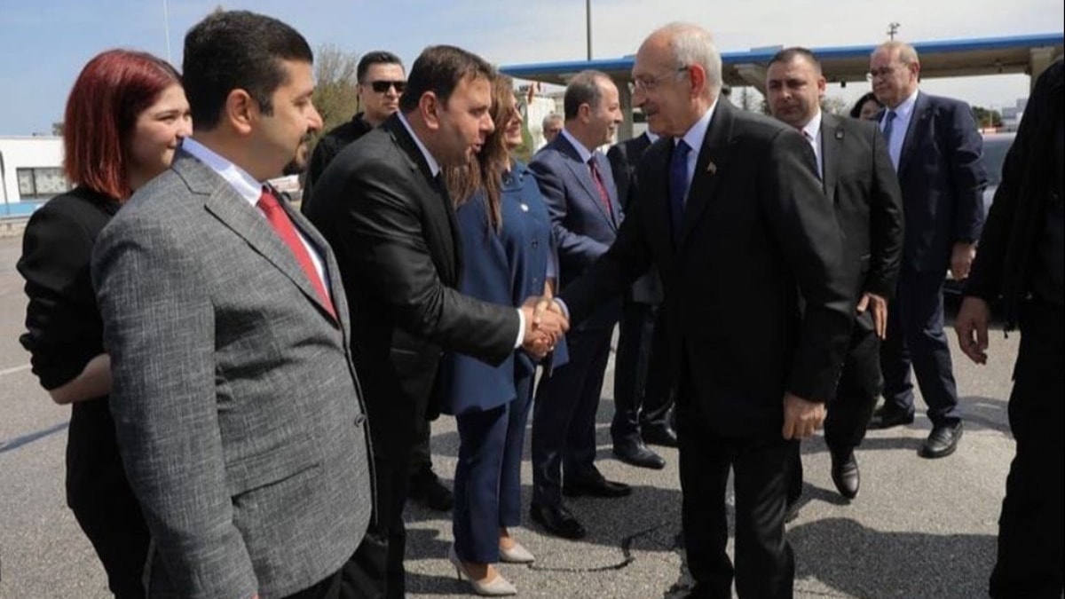 Kaçakçılıkla suçlanan vekili aldılar