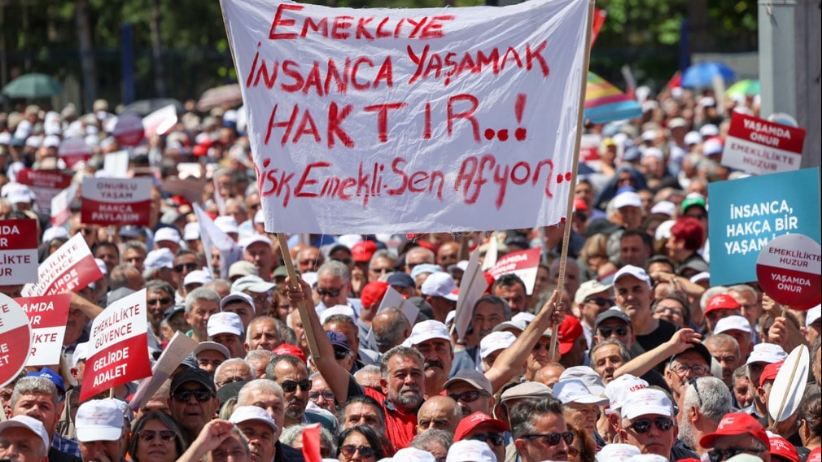 Birleşen emekli iktidara talip