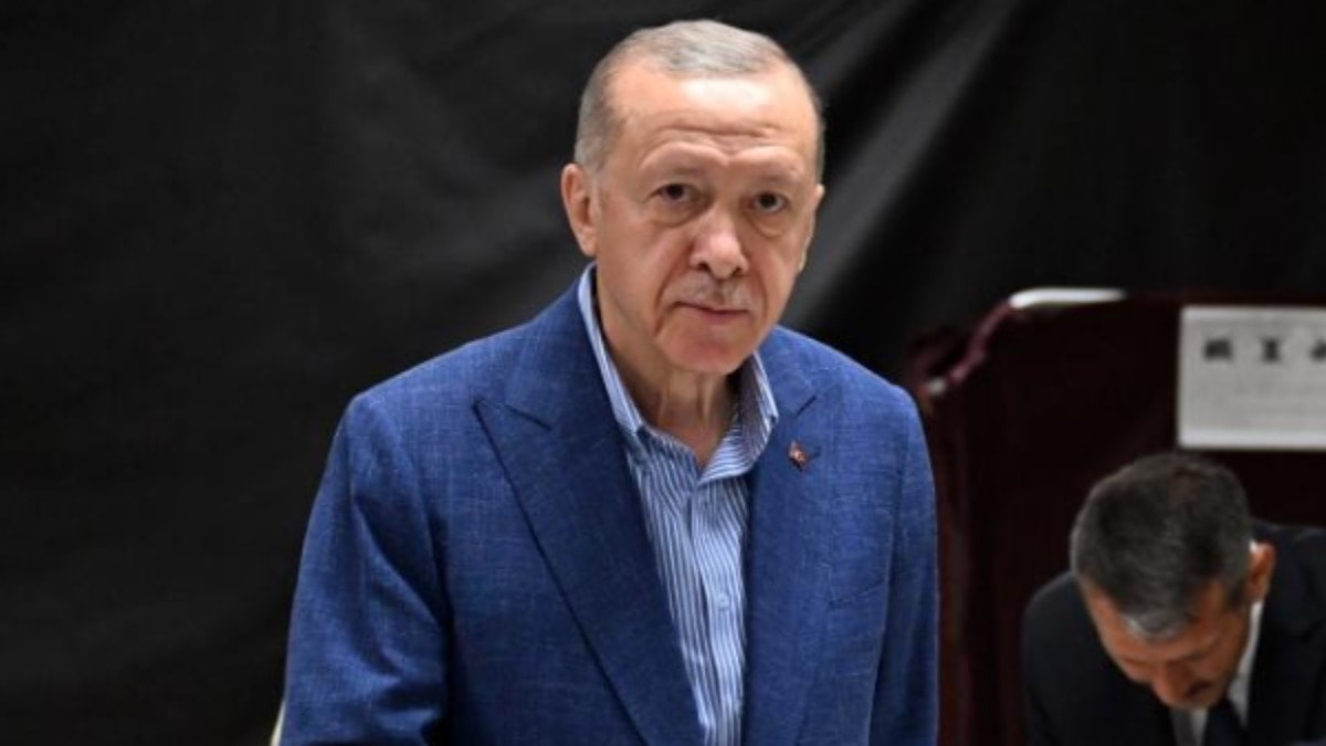Anketleri gören Erdoğan seçim planını değiştirdi
