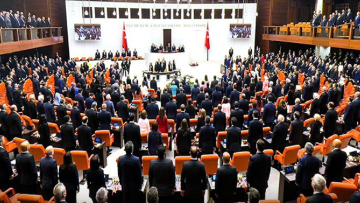 Tarihi günde kaç milletvekili 'evet' diyecek?