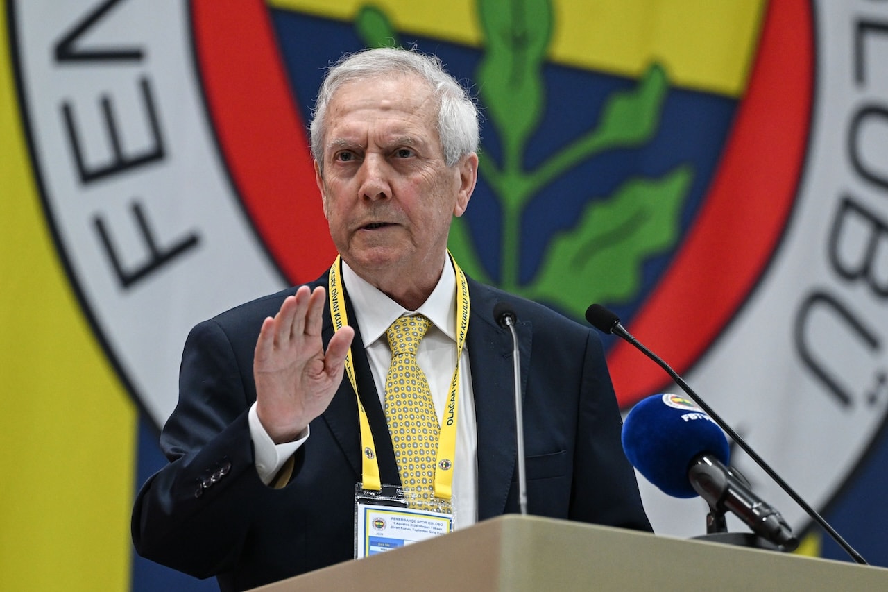 Aziz Yıldırım döneminin ilk ayrılığı! Alacaklarını bırakıp Fenerbahçe’ye veda ediyor