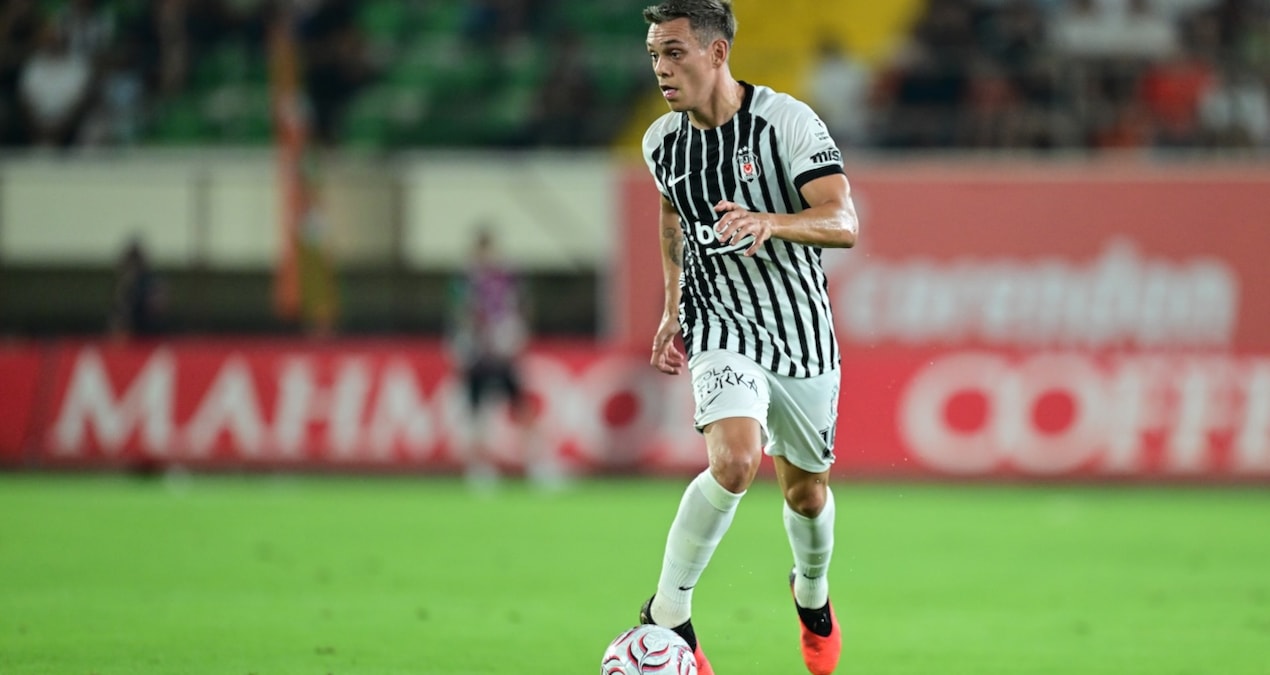 Leandro Trossard'dan sert sözler: Rakip bana tokat attı