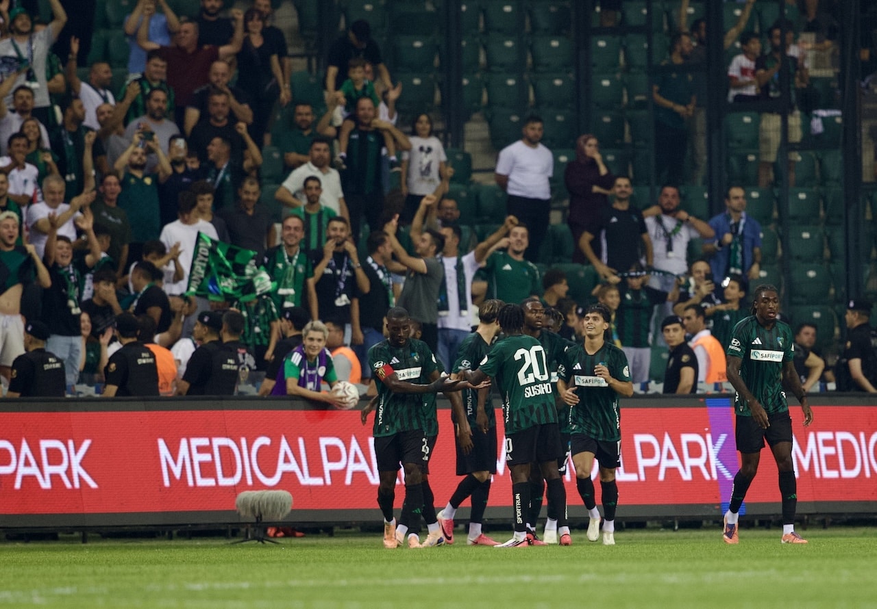 Kocaelispor, Amed’i 2 golle geçti