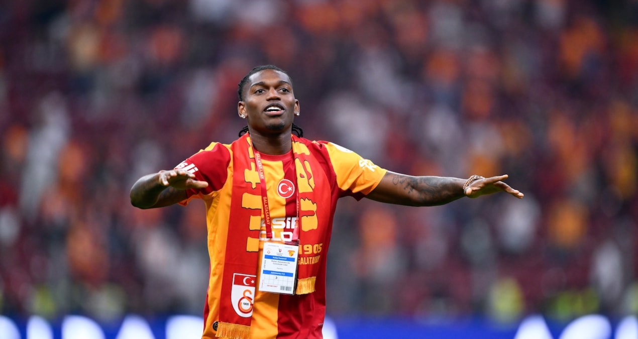 Galatasaray'da galibiyet üçlüsü Leao'dan