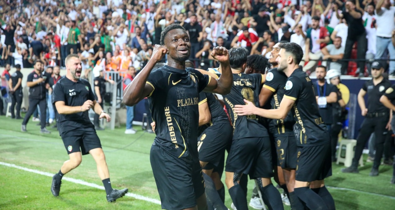 Amedspor'dan Trabzonspor'a olay gönderme