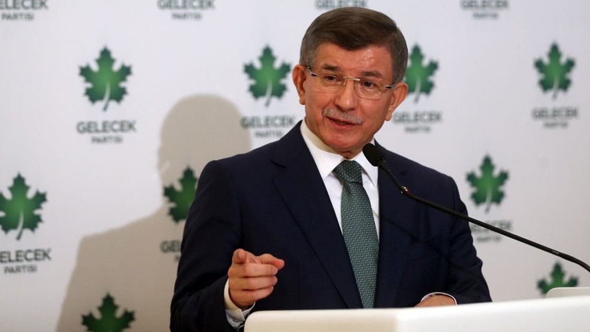 Son dakika: Gelecek Partisi'nden flaş karar: Siyasi faaliyetlerini sonlandırdı