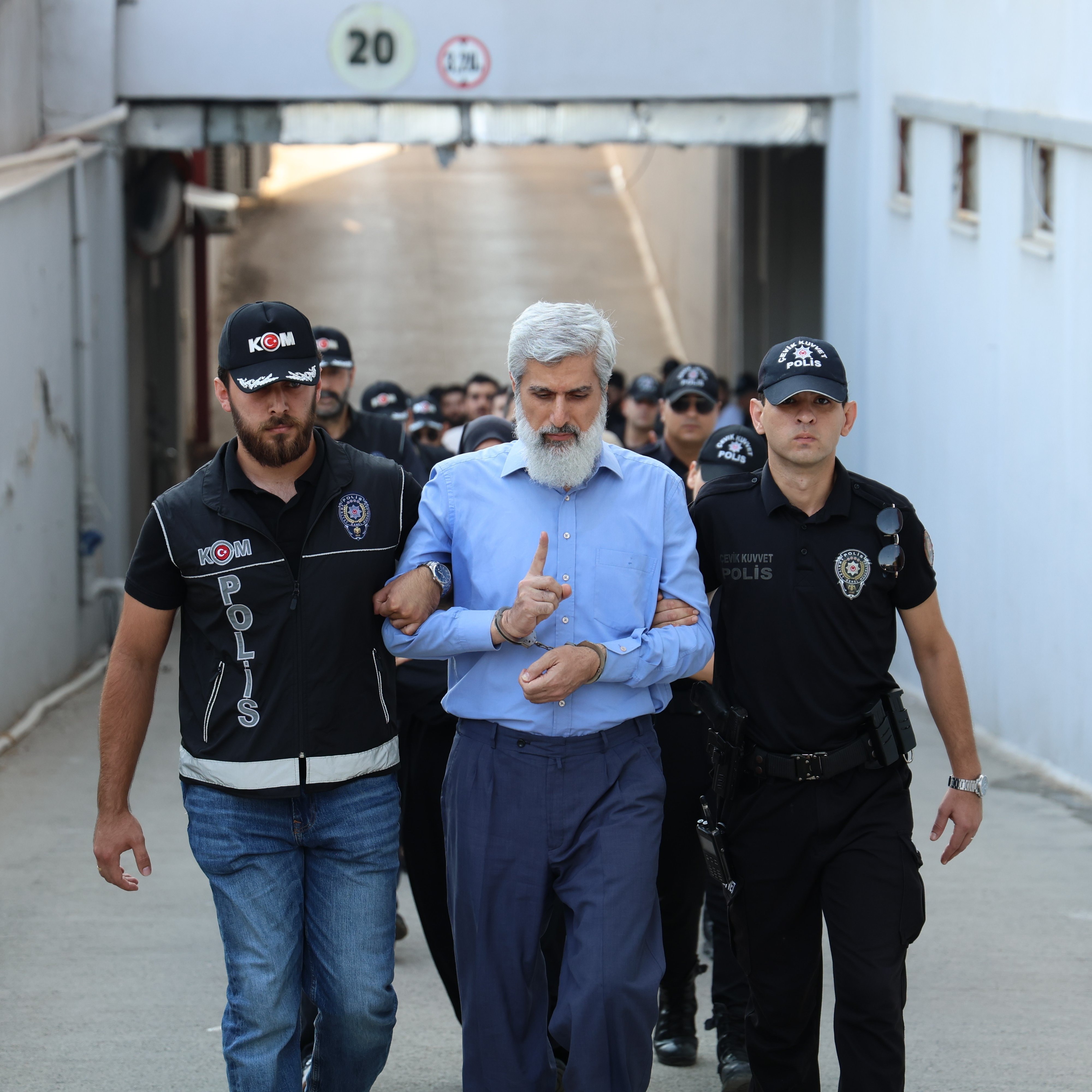 Dev operasyonda yeni gelişme! Kuytullar da aralarında...