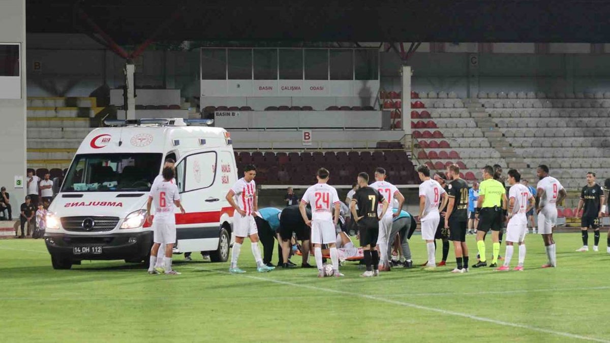 Oyuna girdikten 1 dakika sonra hastaneye kaldırıldı