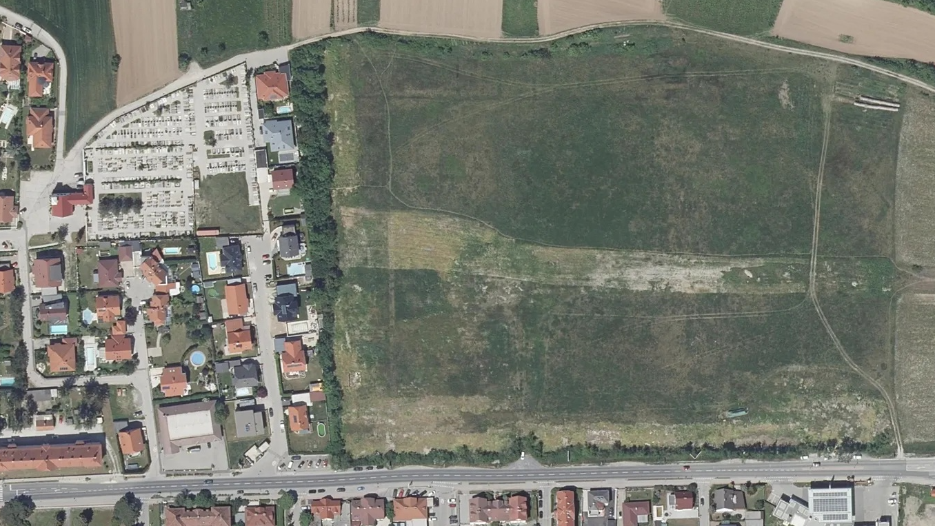 Eski Nazi kampını İş hanına çevirecekler: Ülkeyi karıştıran karar