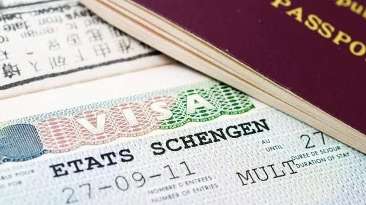 Schengen'de kriz büyüyor: İtalya, İspanya kararını 15 gün uzattı