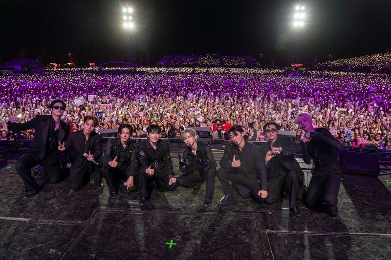 İstanbul'da K-Pop Rüzgarı: Hayranların Coşkusu Konseri Unutturdu