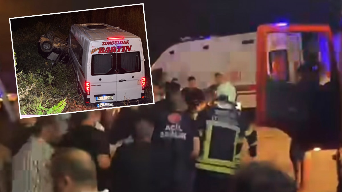 Minibüs ile otomobil çarpıştı: 11 yaralı