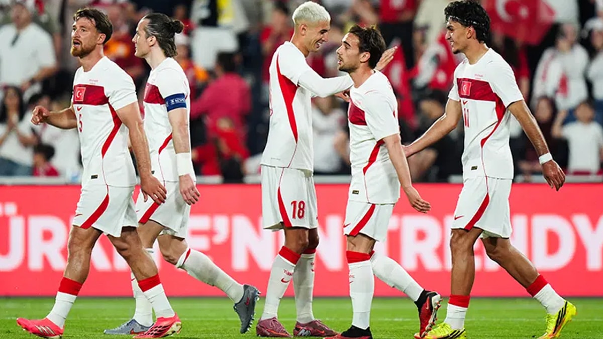 Galatasaray uzun süredir peşinde koşuyordu... Fenerbahçe bombayı patlattı