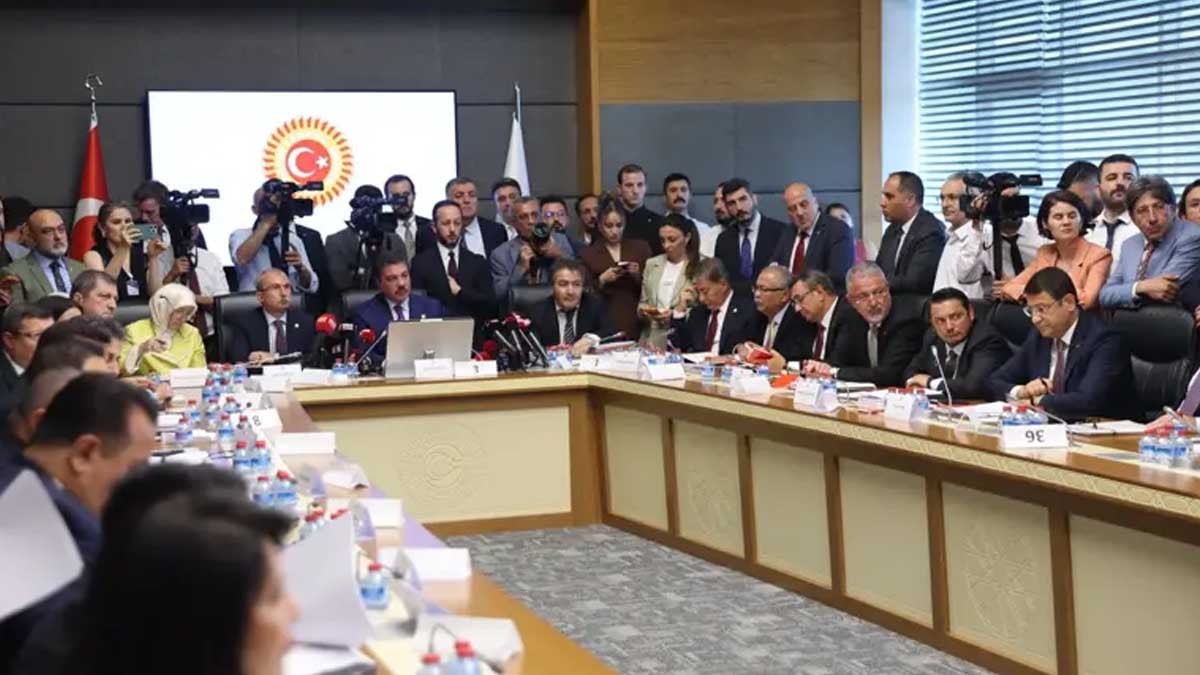 Çerçeve Yasayı kimler imzaladı kimler imzalamadı, imzalamayan 31 milletvekili kim? 