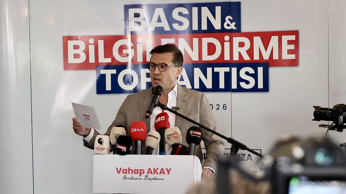 Bir belediye başkanı daha CHP’den istifa etti