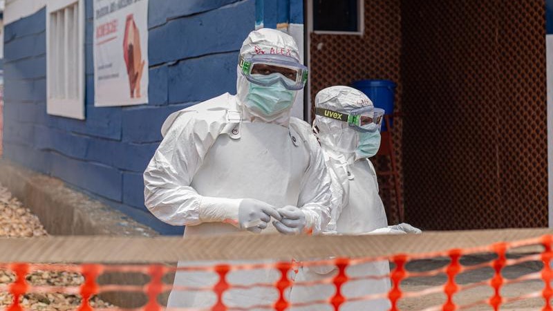 Ebola salgını Afrika ülkesini kasıp kavurdu! Can kayıpları 3 bine dayandı