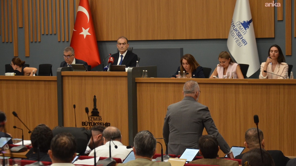 İzmir Otogarı'nın işletmesi belediye iştiraklerine devredildi