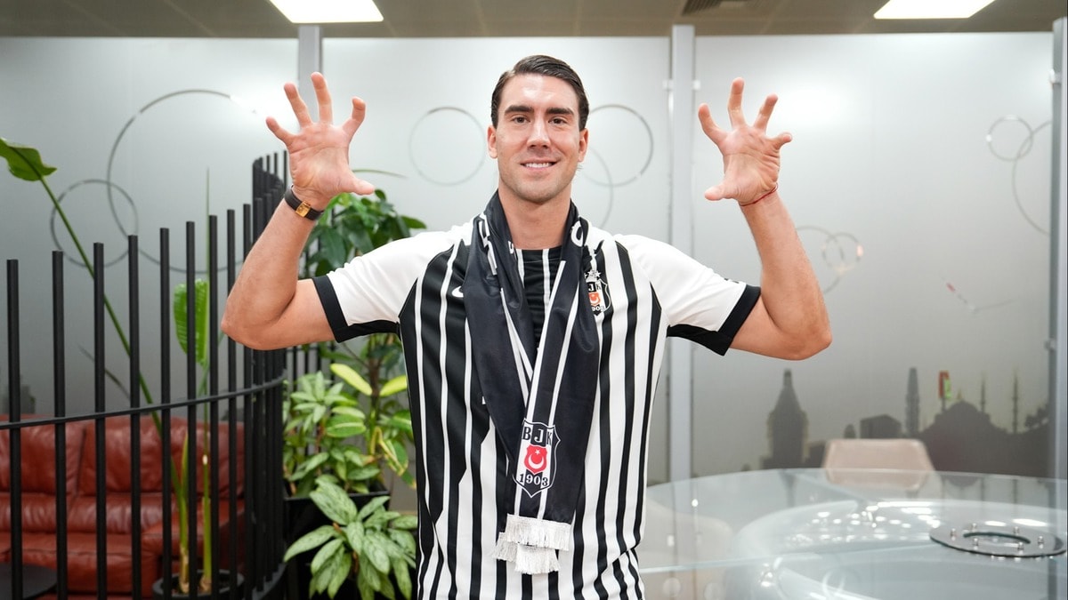 Beşiktaş'ta Vlahovic'in forma numarası belli oldu