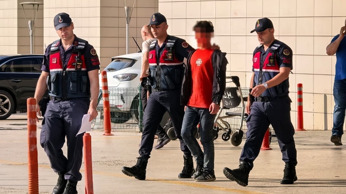 Kavga ettiği çocuğun çenesini kırdı, tutuklandı