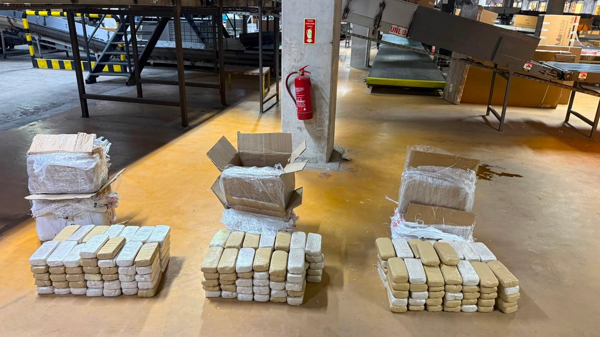 Kargo merkezinde 109 kilo eroin ele geçirildi: 1 tutuklama