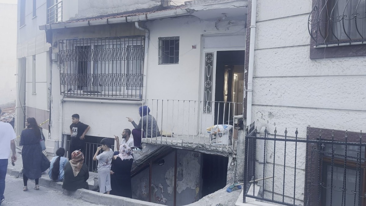 Şişli'de bir genç evde ölü bulundu