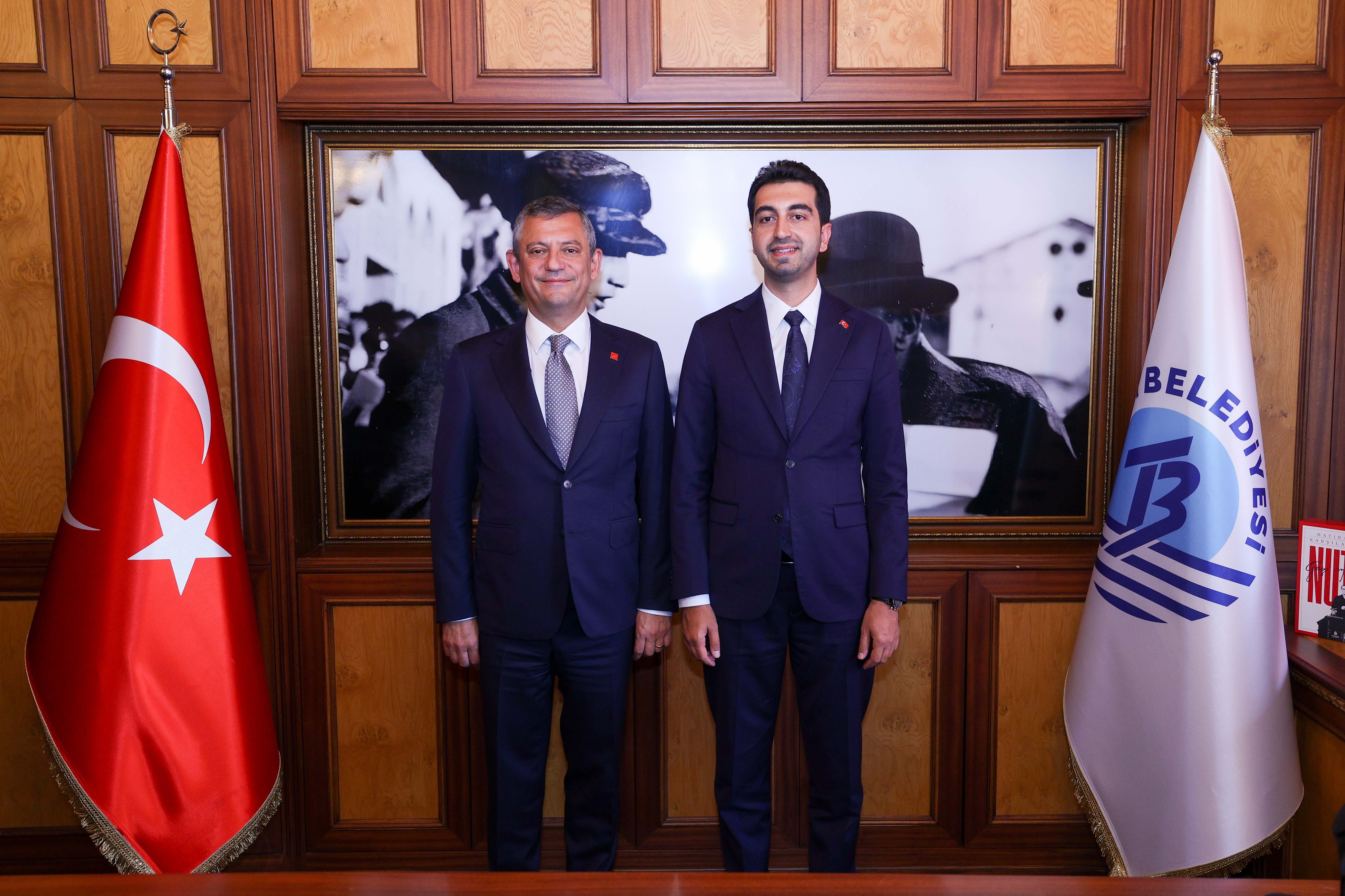 Özgür Özel: "Tuzla Belediye Başkanı beni arayıp ağladı"