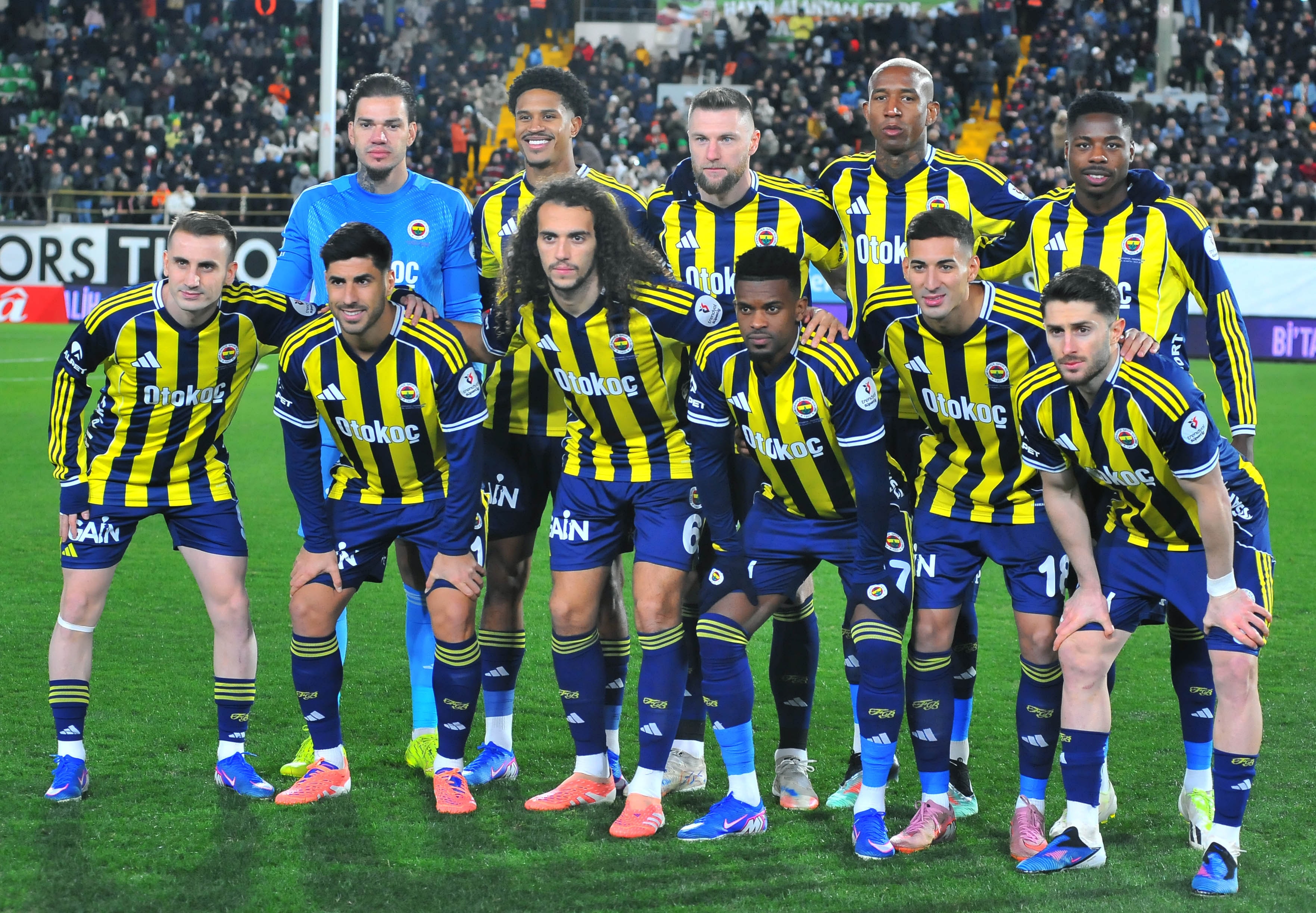 Fenerbahçe'nin yıldızına sürpriz teklif! Ayrılığa yeşil ışık