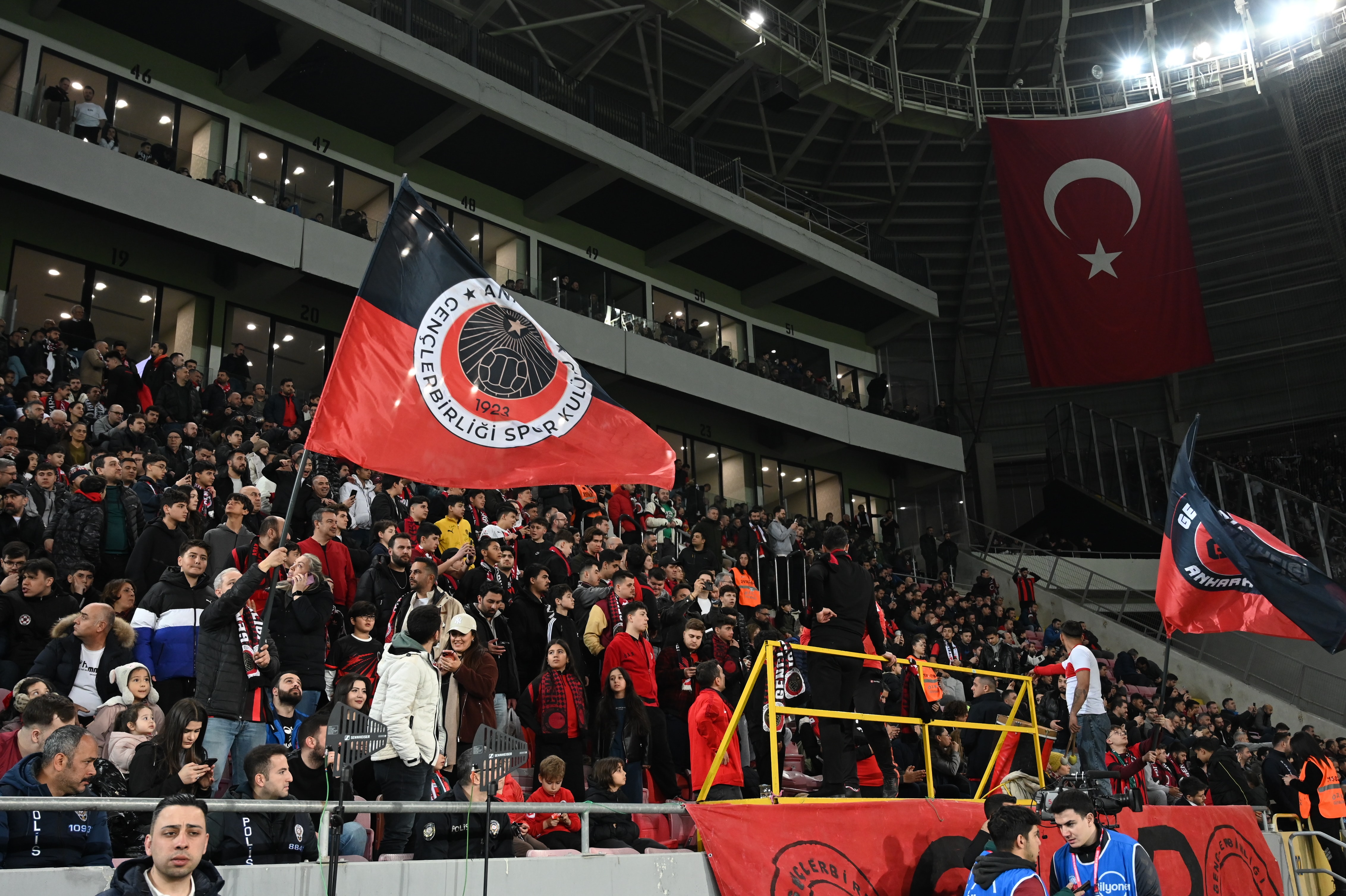 Gençlerbirliği'nden transfer yasağı açıklaması