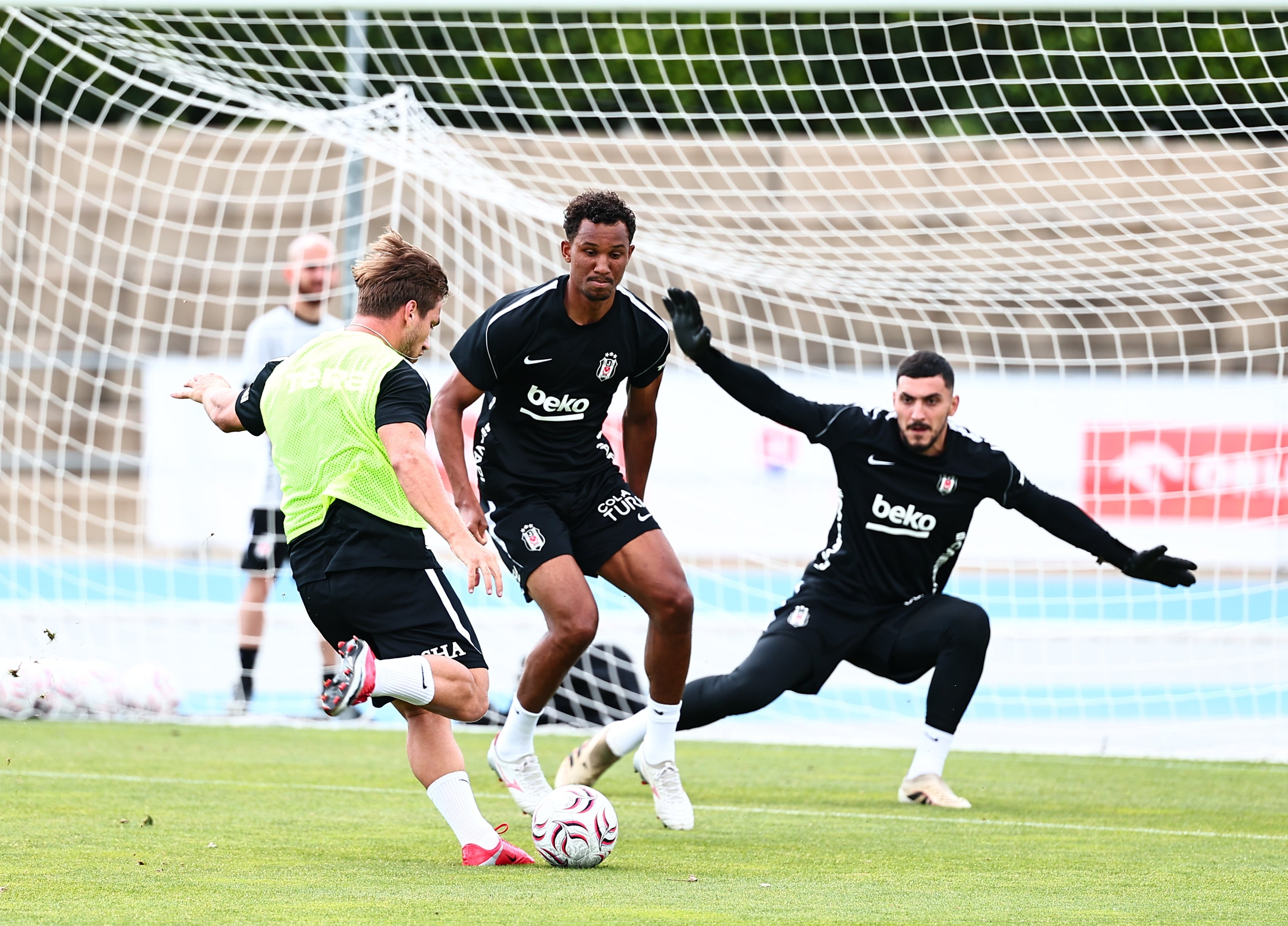Beşiktaş ayrılığı resmen duyurdu
